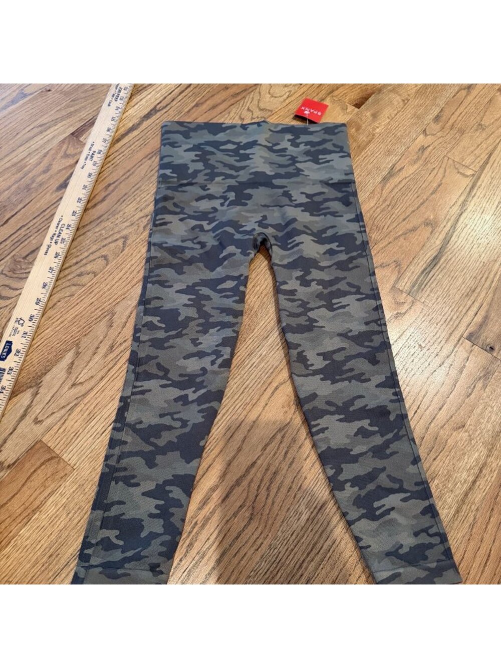 Spanx Look At me Now Seamless Cropped Leggings NWT Green Camo Print A288466 New